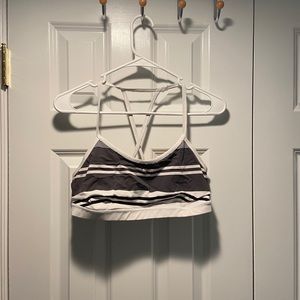 Lulu lemon sports bra